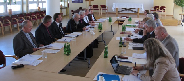 Posiedzenie komisji wspolnej przedstawicieli rzadu i PRE (fot. M. Dmitruk)